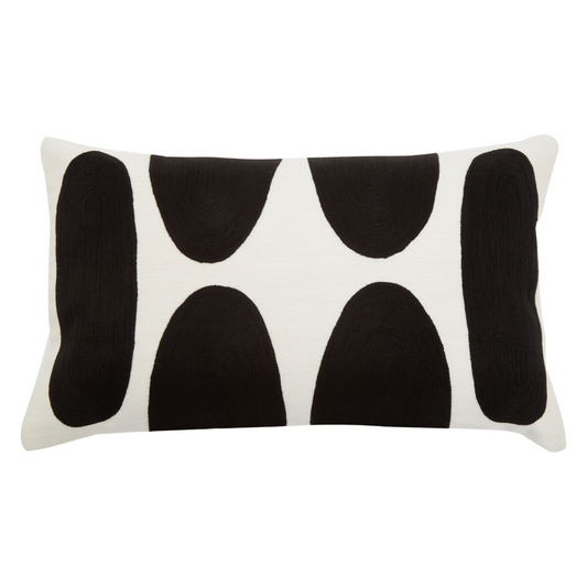Bosie_Ozella_Monochrome_Rectangular_Cushion_interia.co.uk