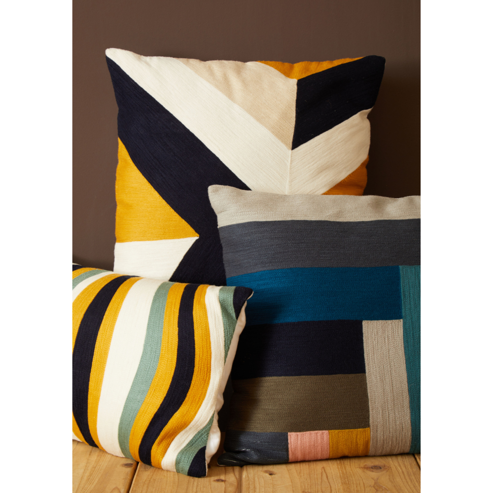 Bosie_Ozella_Stripes_Design_Cushion_interia.co.uk