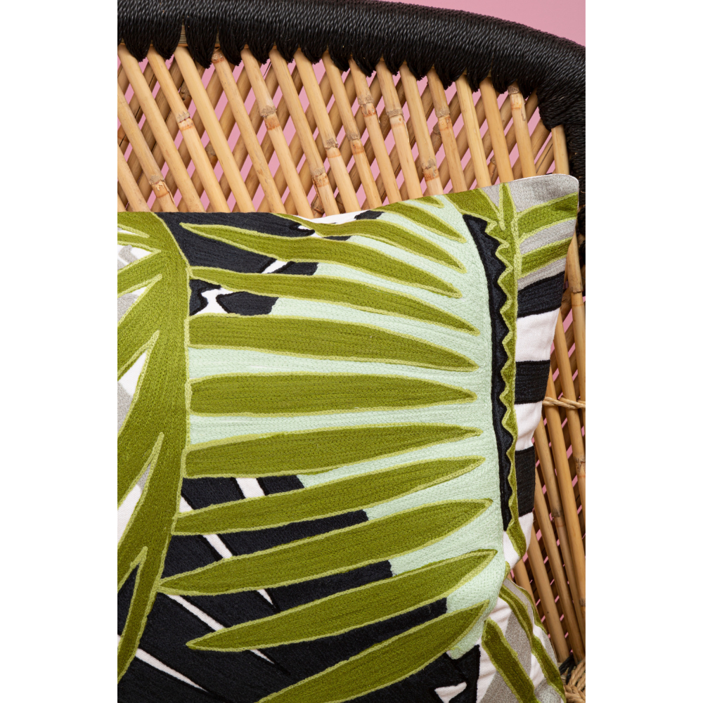 Bosie_Ozella_Botanical_Green_Cushion_interia.co.uk
