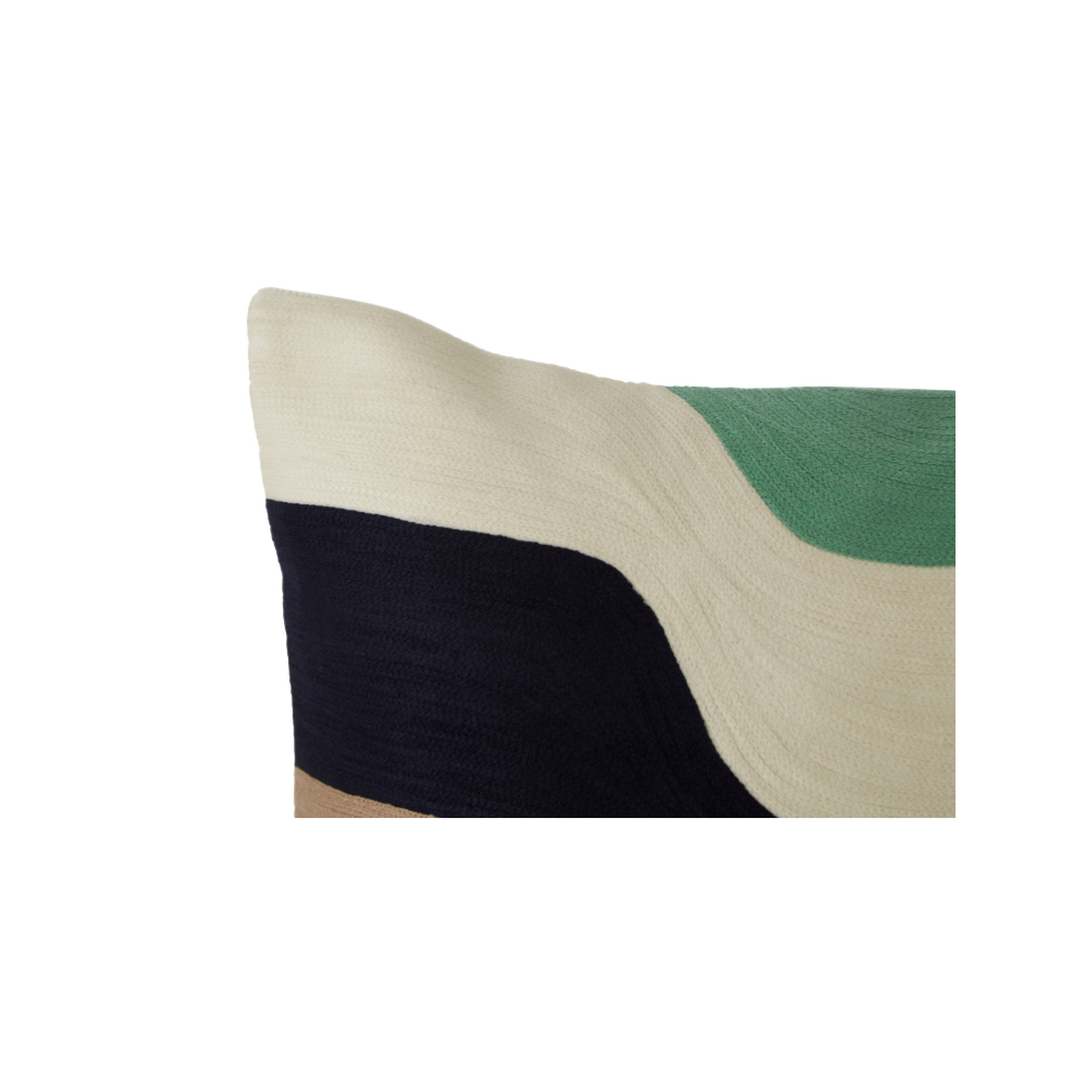 Bosie_Ozella_Wavy_Stripes_Cushion_interia.co.uk