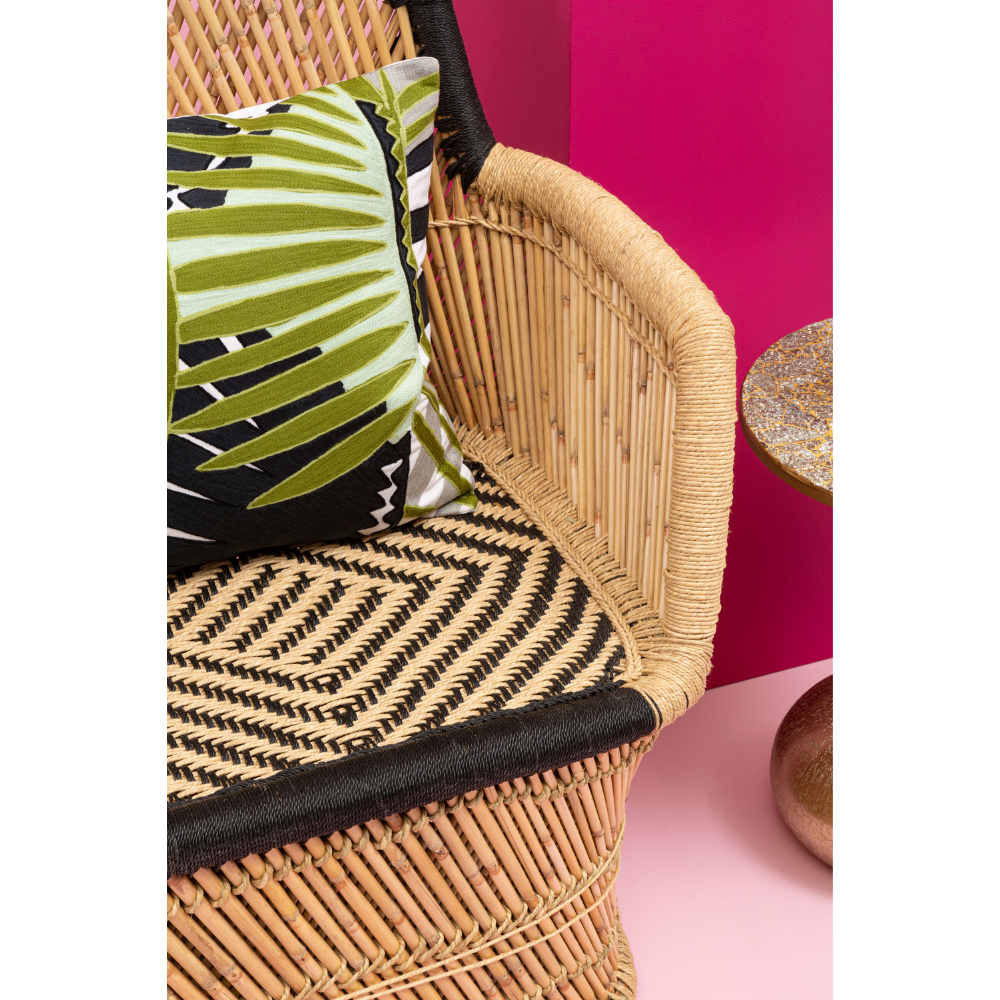 Bosie_Ozella_Botanical_Green_Cushion_interia.co.uk