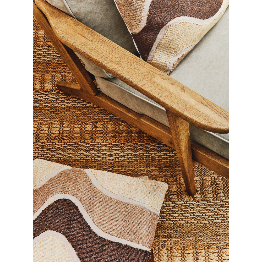 Bosie_Ozella_Natural_Tonal_Cushion_interia.co.uk