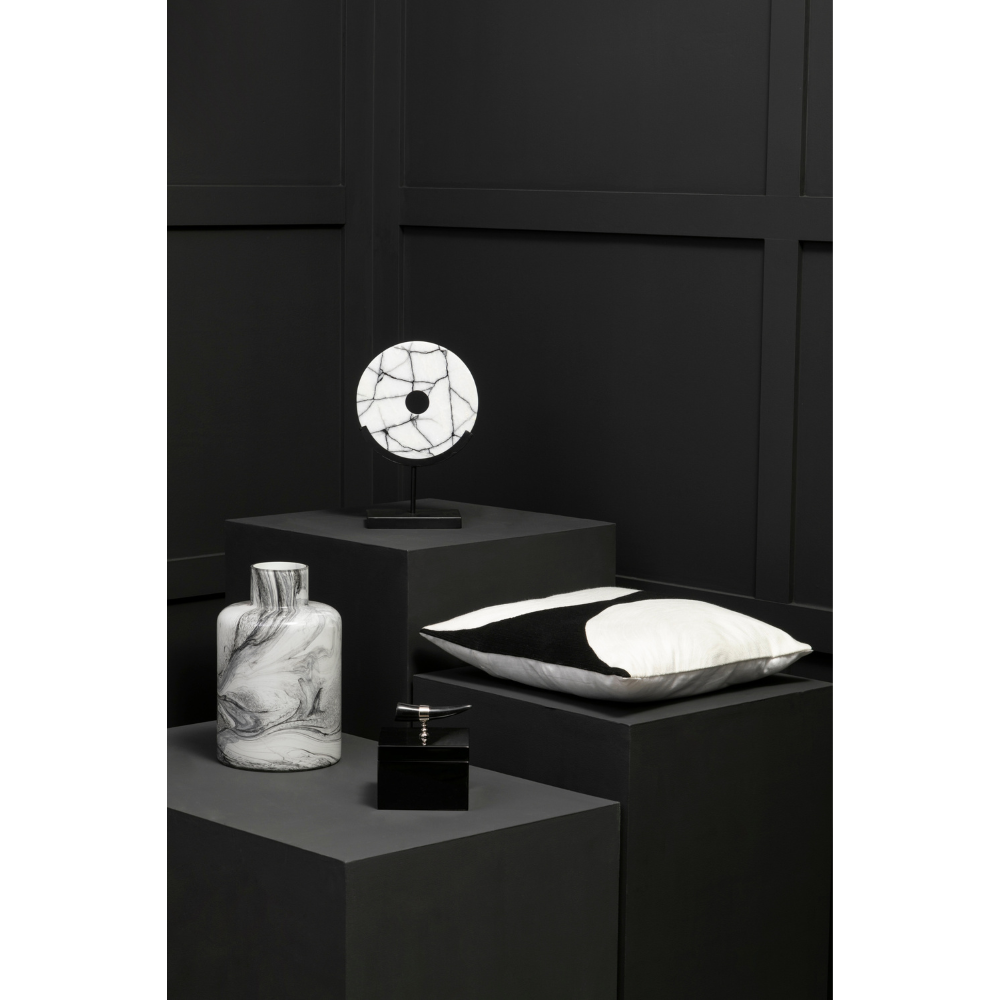 Bosie_Ozella_Black_And_White_Semi_Circular_Design_Cushion_interia.co.uk