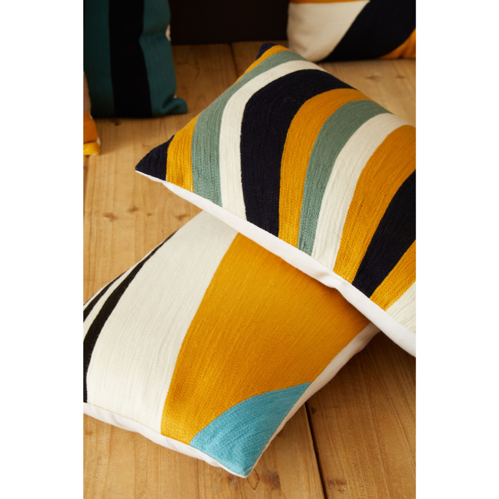 Bosie_Ozella_Stripes_Design_Cushion_interia.co.uk
