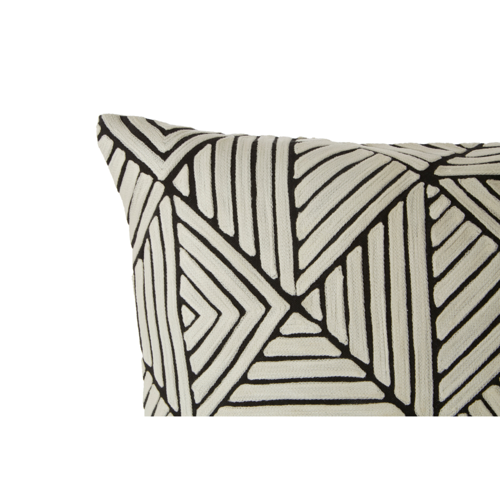 Bosie_Ozella_Diamond_Design_Cushion_interia.co.uk