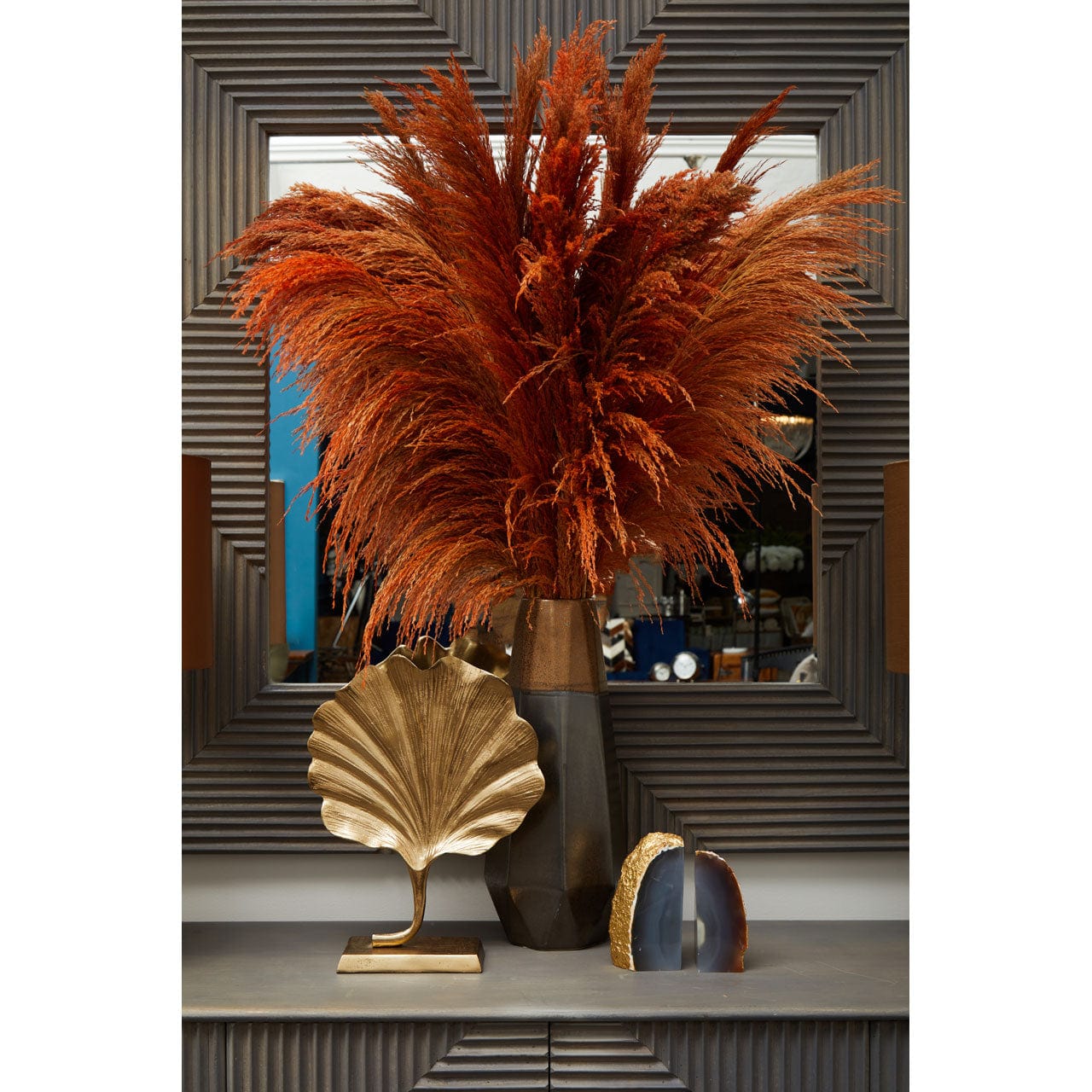 Prato_Gold_Finish_Ginkgo_Leaf_Sculpture_interia.co.uk