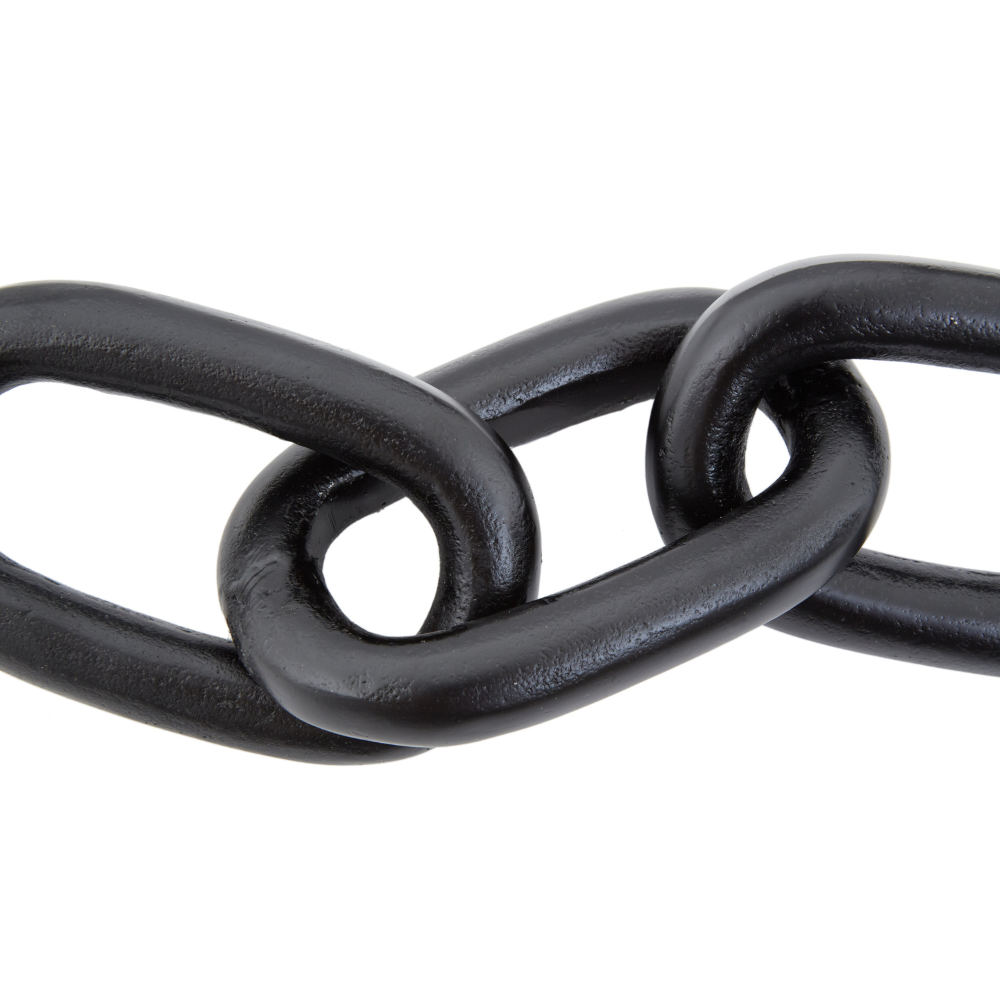 Prato_Large_Black_Aluminium_Chain_Sculpture_interia.co.uk