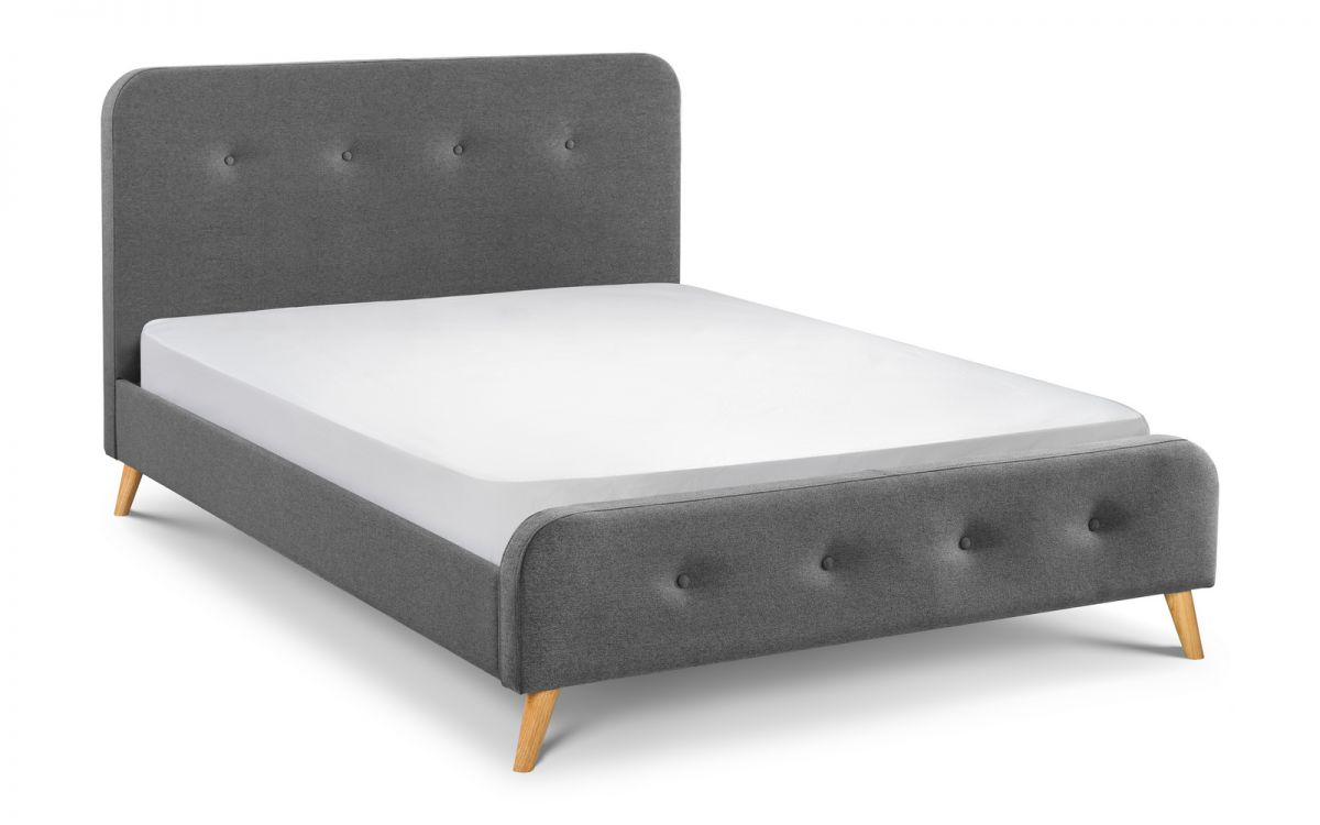 Astrid Curved Retro Buttoned Bed 150cm (King Size)